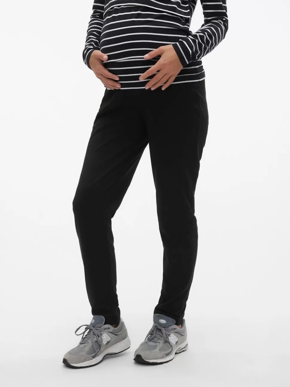 Byxor^VERO MODA Mamma-byxor Black