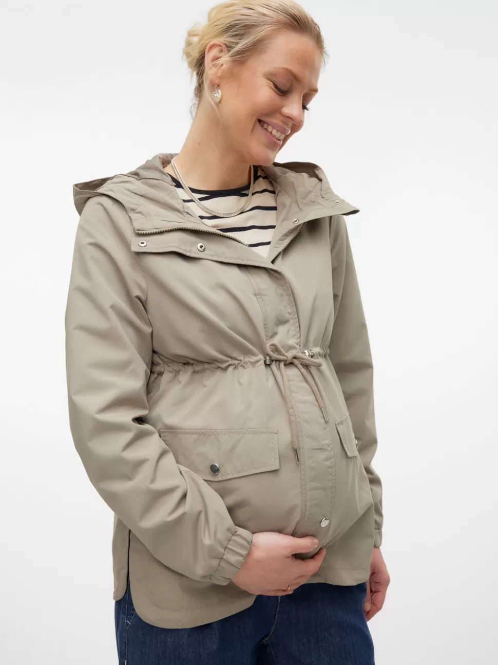 Jackor^VERO MODA Mamma-parkas Laurel Oak