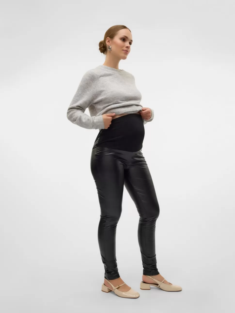 Byxor^VERO MODA Normal Passform Byxor Black
