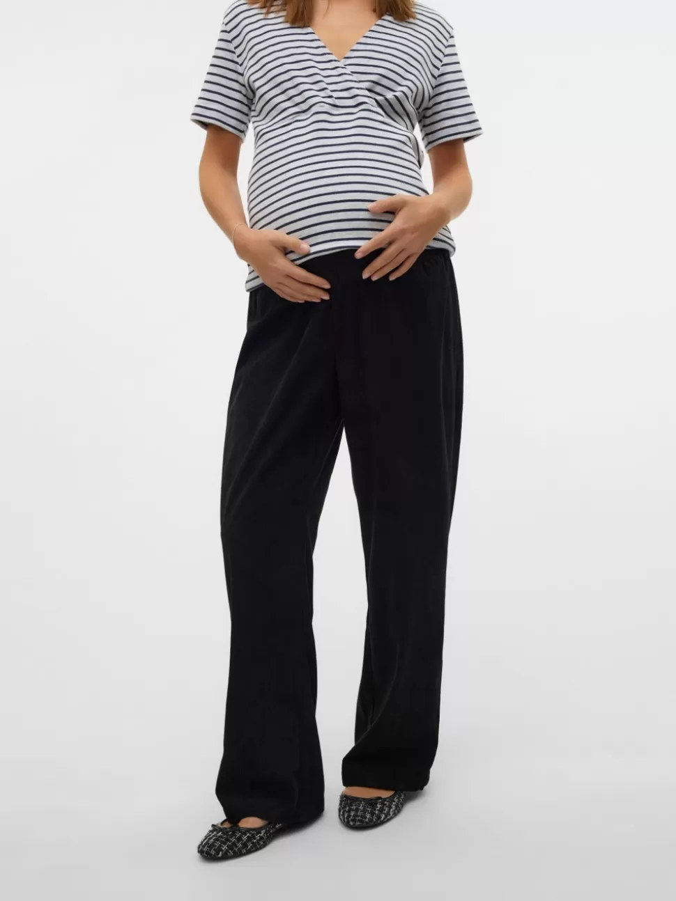 Byxor^VERO MODA Normal Passform Byxor Black