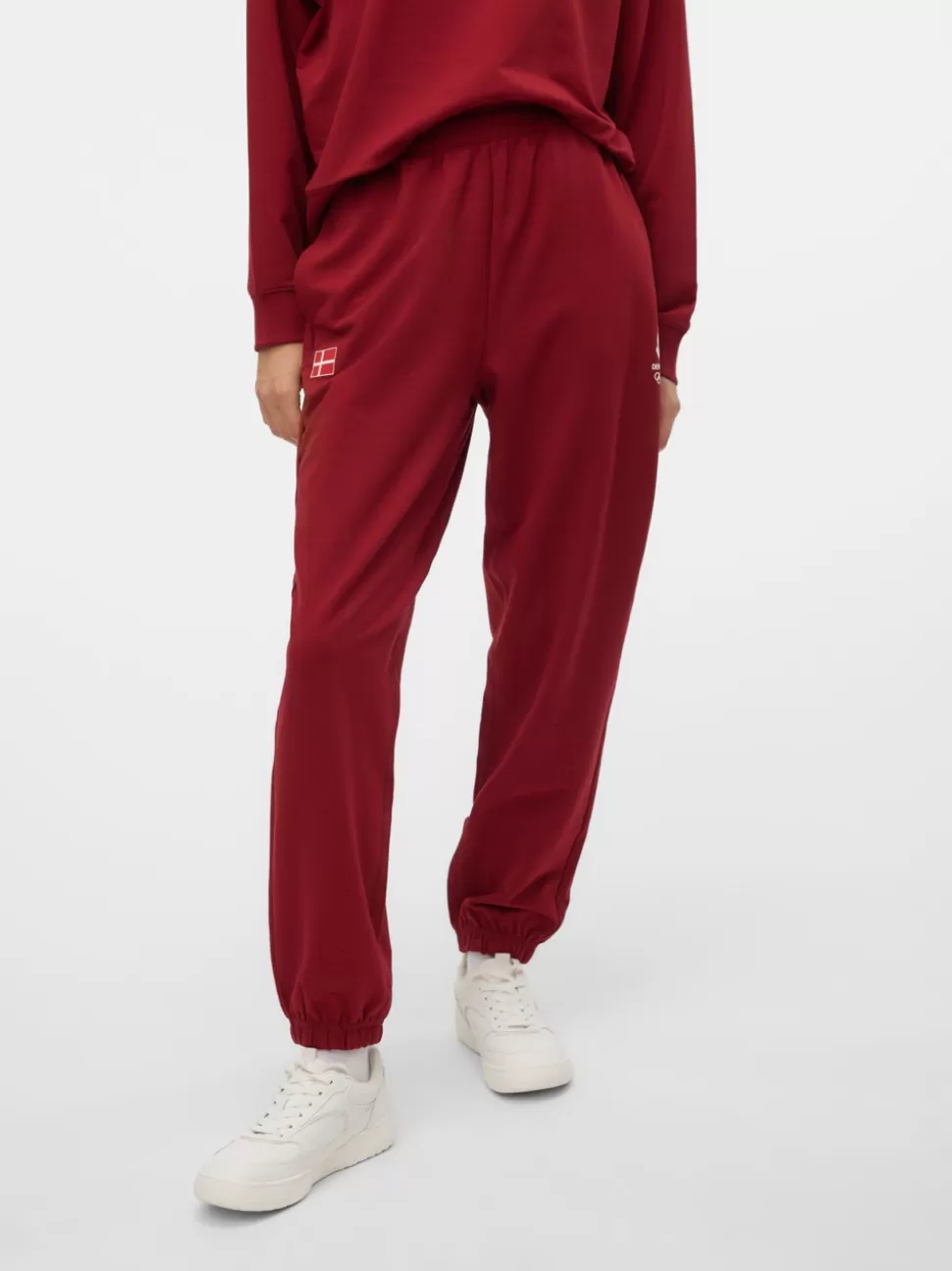 Byxor^VERO MODA OL Medelhög Midja Byxor Biking Red