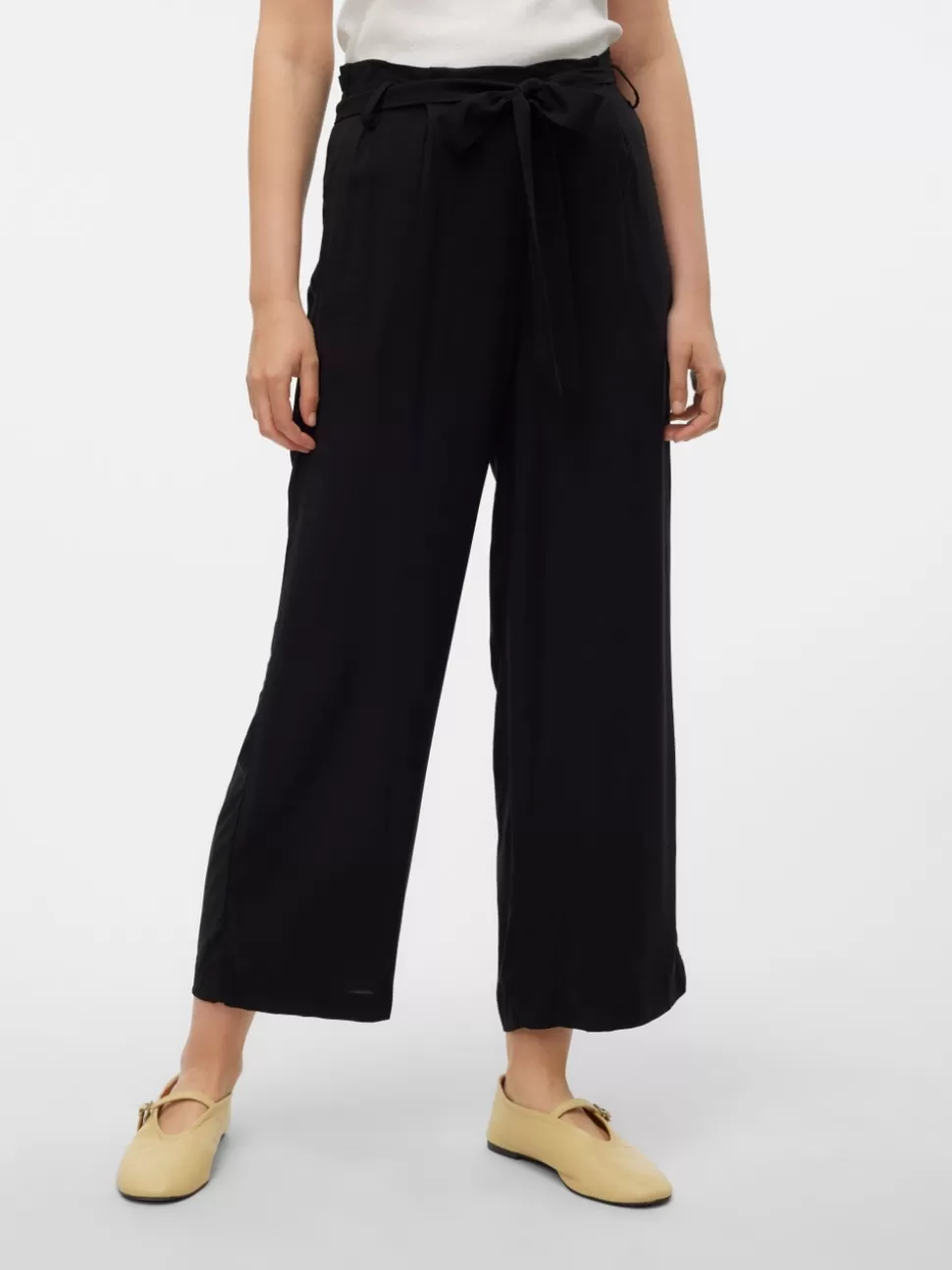 Byxor^VERO MODA VMALBA Hög Midja Culottebyxor Black