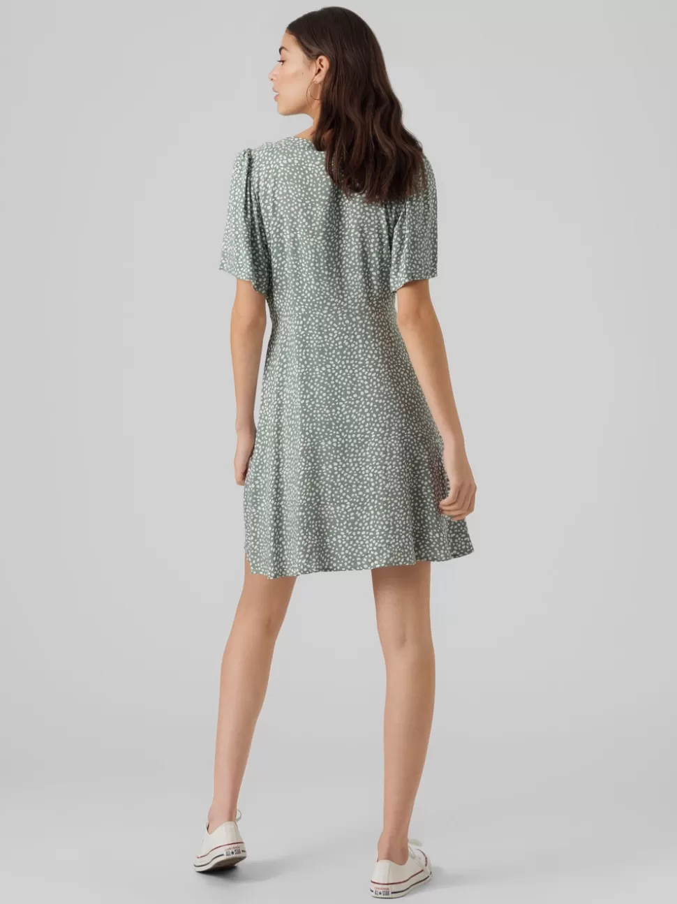 Klänningar | Basics^VERO MODA VMALBA Kort Klänning Laurel Wreath