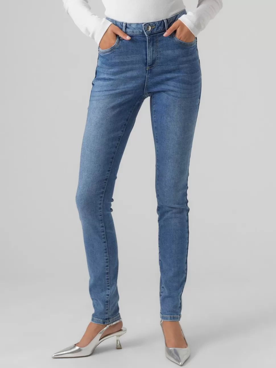 Jeans^VERO MODA VMALIA Medelhög Midja Slim Fit Jeans Medium Blue Denim