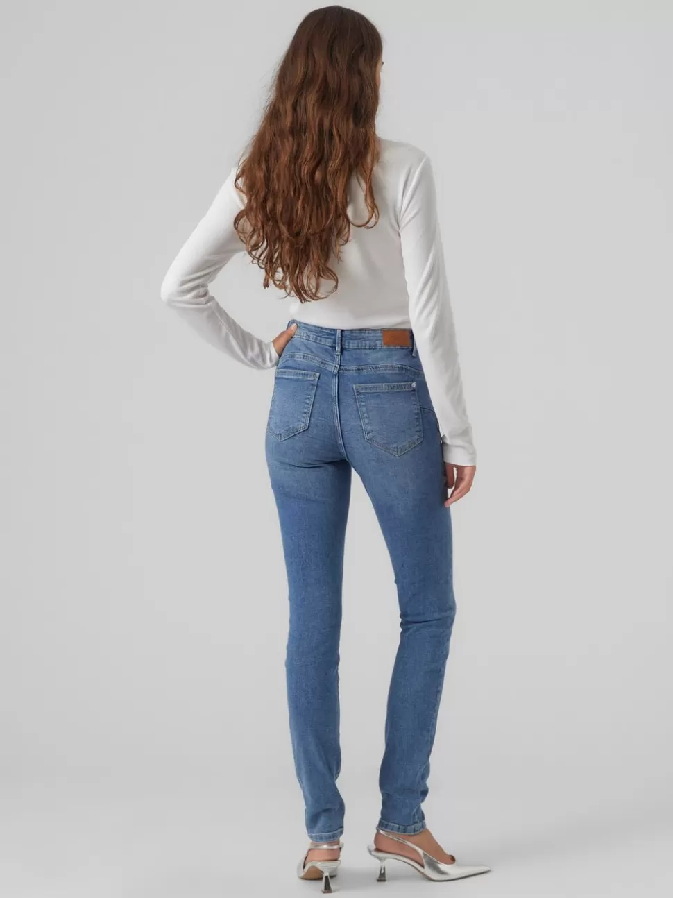 Jeans^VERO MODA VMALIA Medelhög Midja Slim Fit Jeans Medium Blue Denim