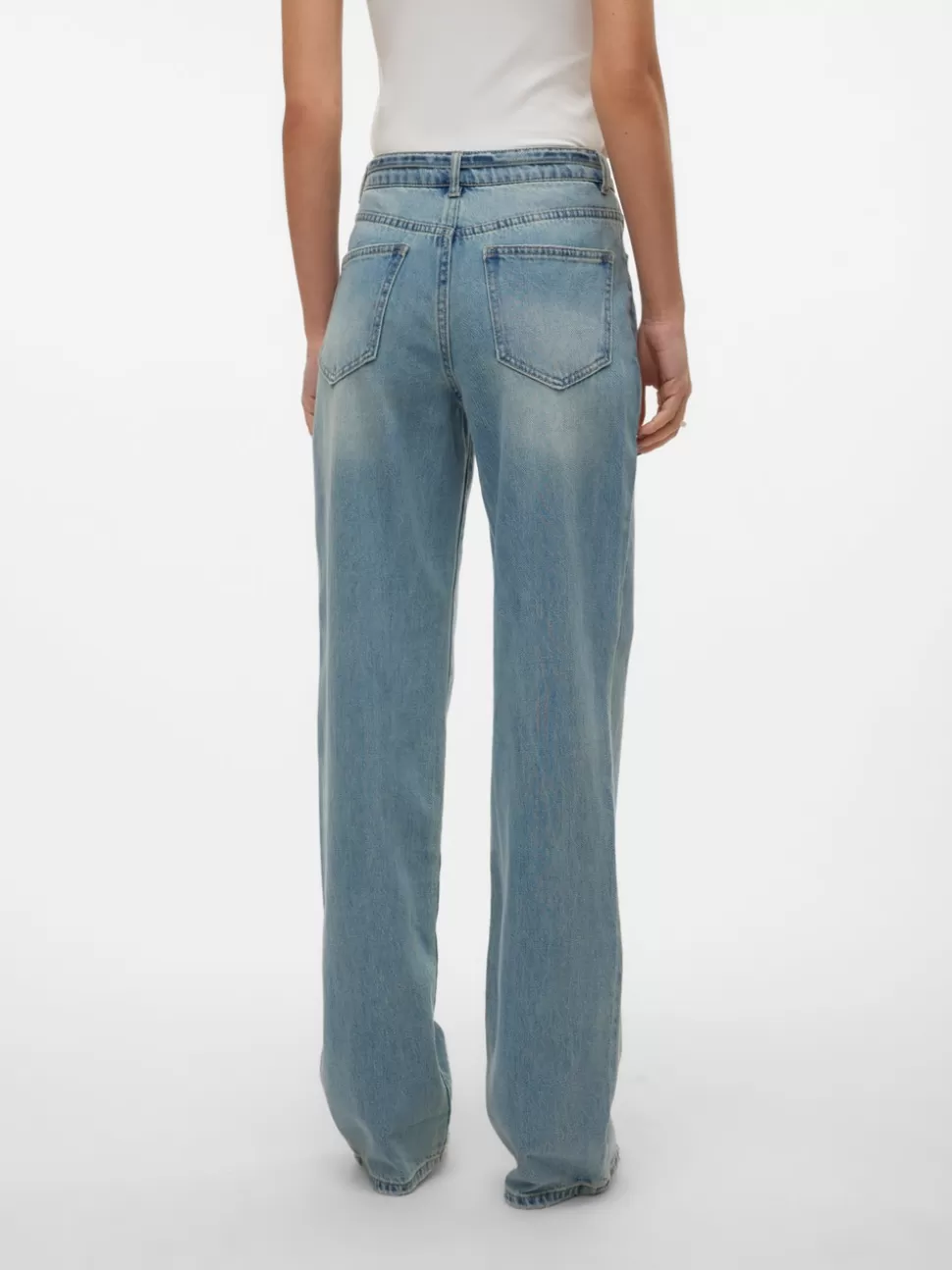 Jeans^VERO MODA VMALLISON Medelhög Midja Rak Passform Jeans Medium Blue Denim