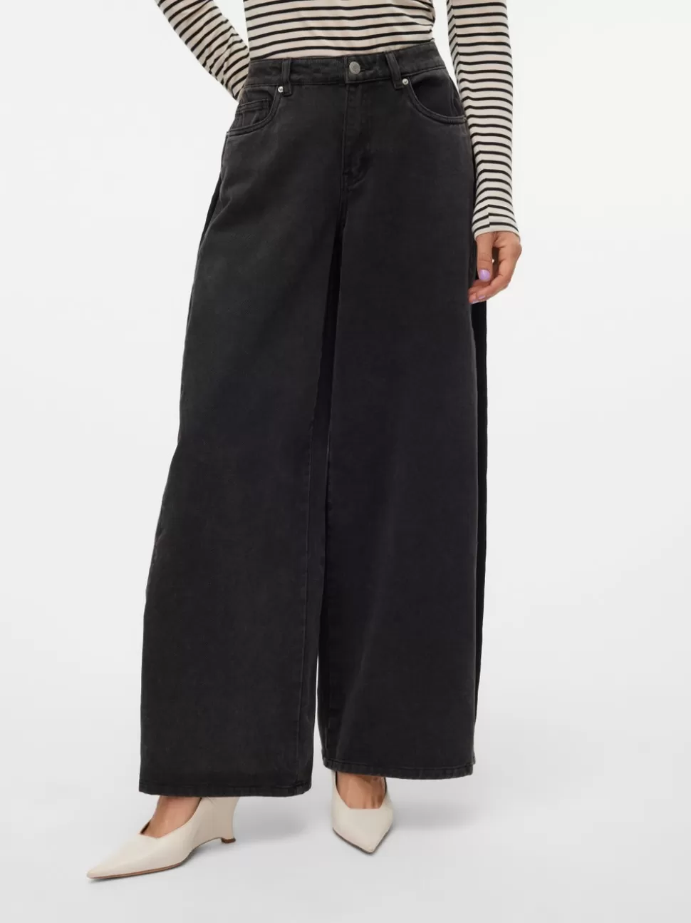 Jeans^VERO MODA VMANNET Medelhög Midja Lös Passform Jeans Black Denim