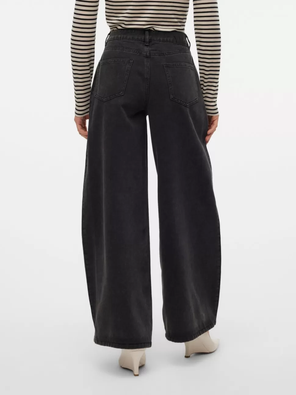 Jeans^VERO MODA VMANNET Medelhög Midja Lös Passform Jeans Black Denim