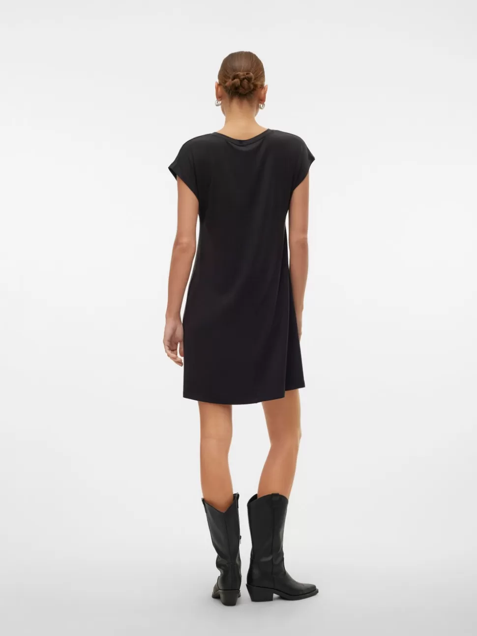 Klänningar^VERO MODA VMAVA Midiklänning Black