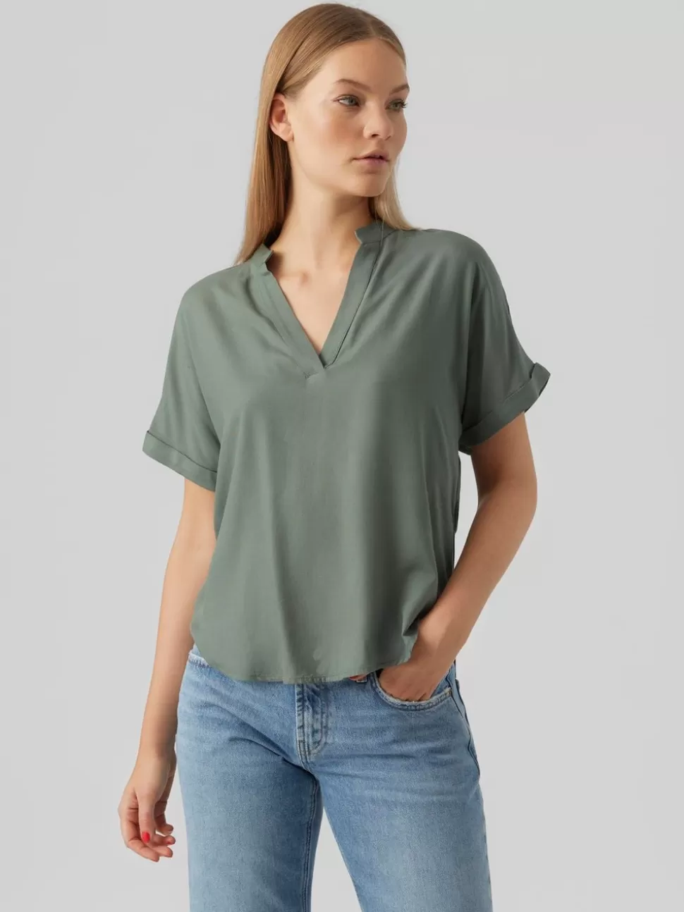 Toppar | Basics^VERO MODA VMBEAUTY Topp Laurel Wreath