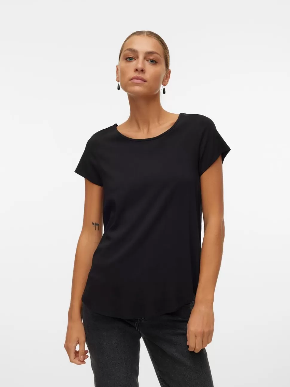 Toppar | Basics^VERO MODA VMBELLA Topp Black