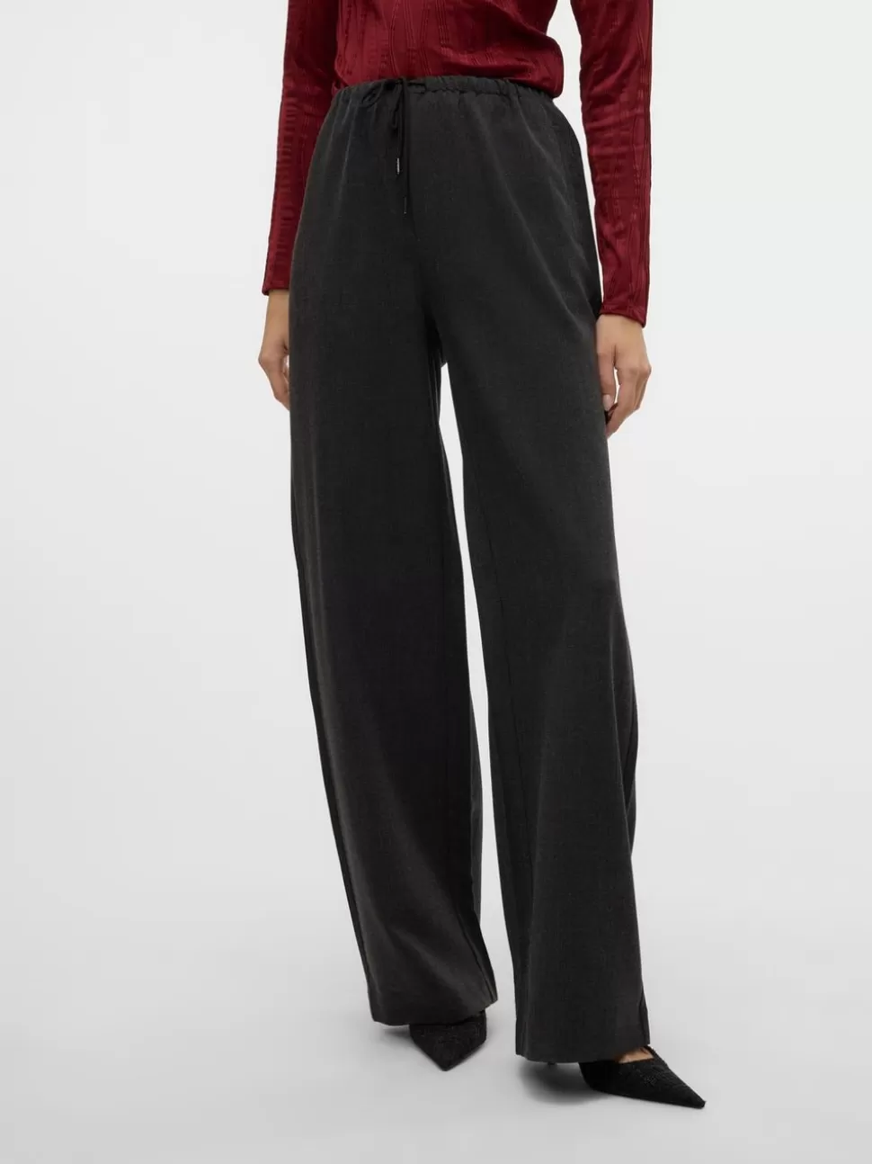 Byxor^VERO MODA VMBESTIE Medelhög Midja Byxor Dark Grey Melange