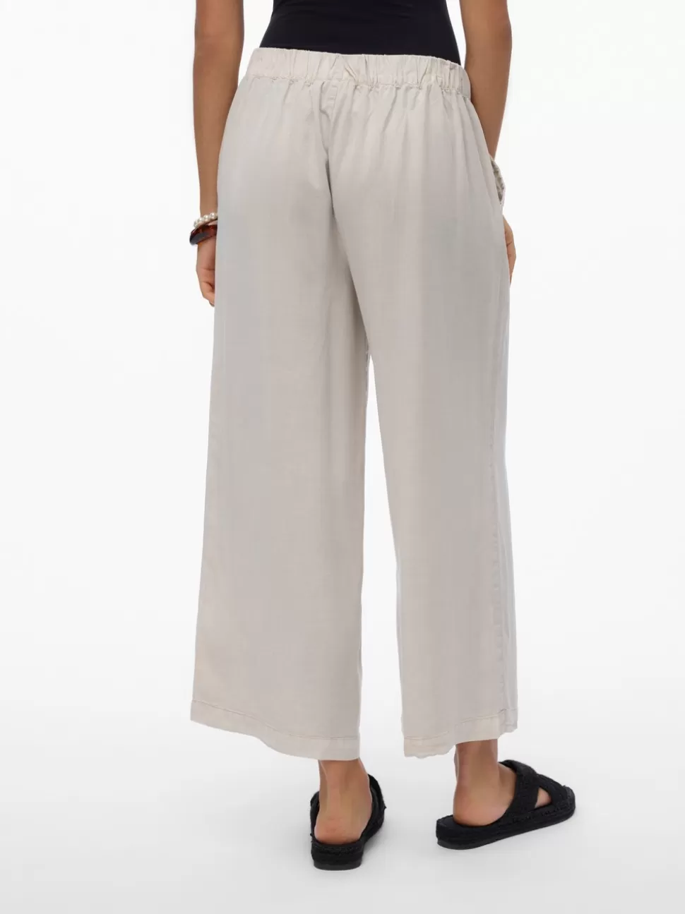 Byxor^VERO MODA VMBREE Medelhög Midja Culottebyxor Silver Lining