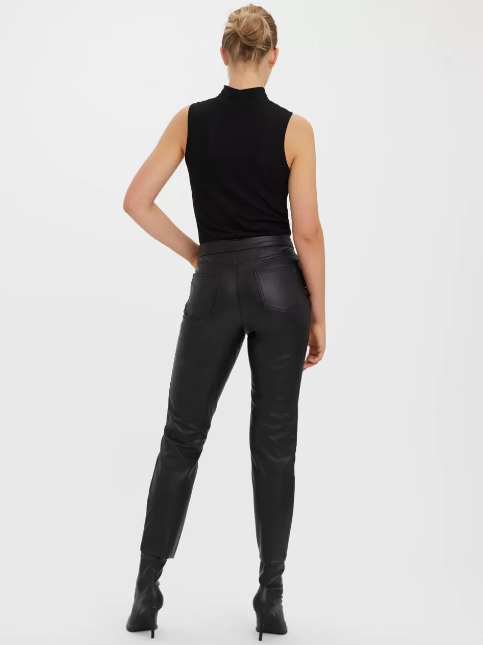 Byxor^VERO MODA VMBRENDA Hög Midja Byxor Black