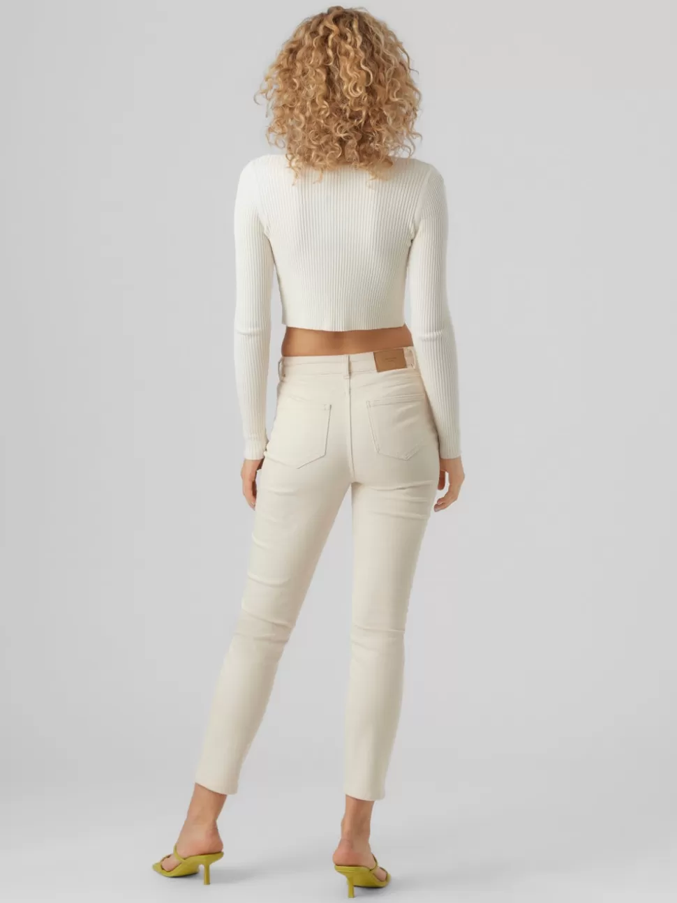 Jeans | Basics^VERO MODA VMBRENDA Hög Midja Rak Passform Jeans Ecru