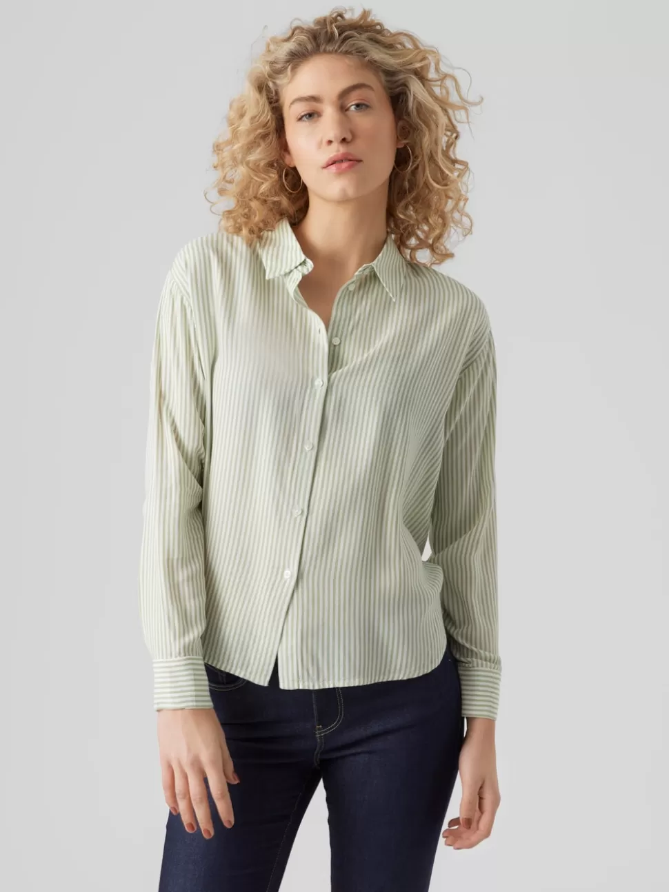 Skjortor | Toppar^VERO MODA VMBUMPY Skjorta Snow White