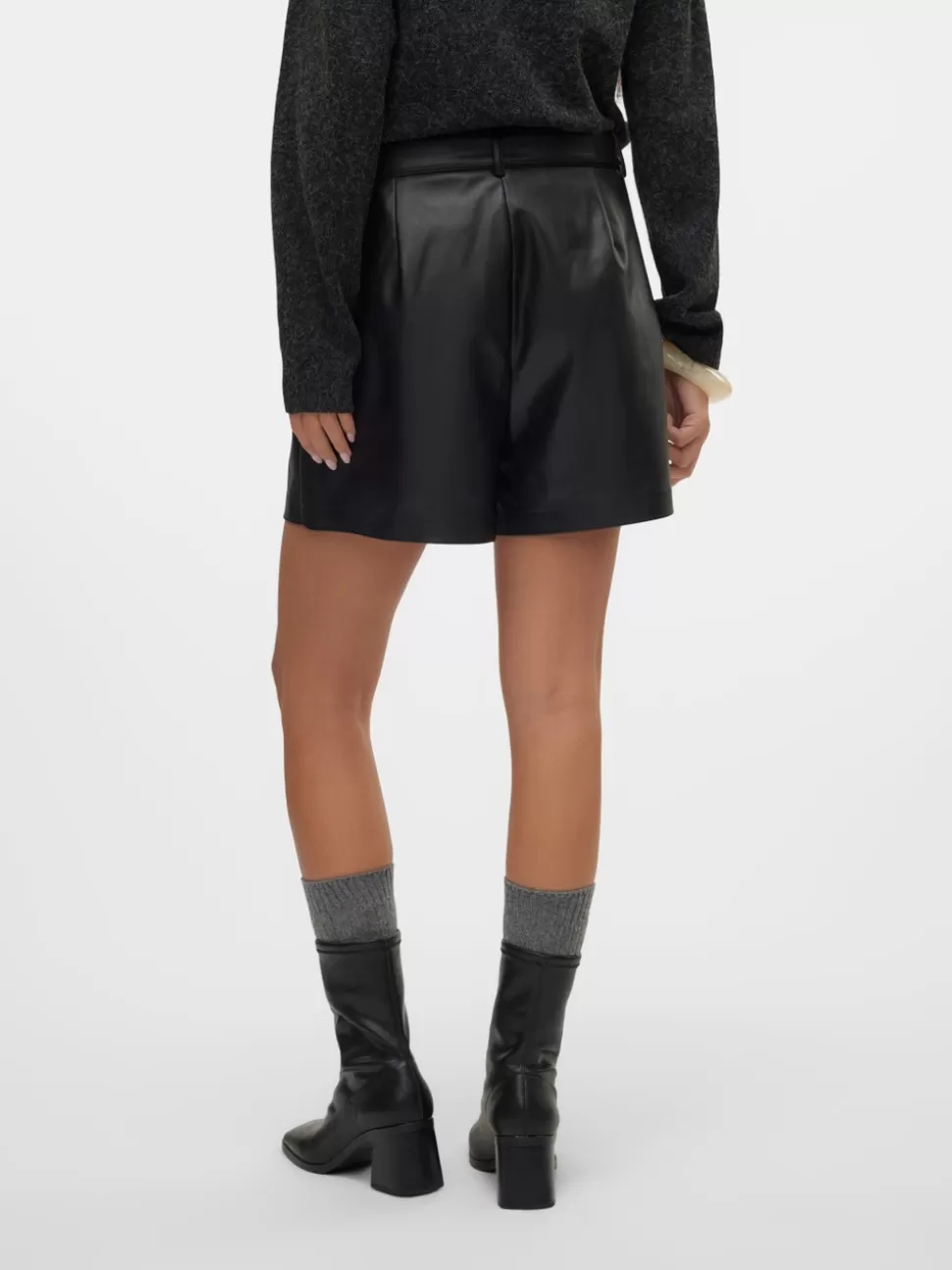 Shorts^VERO MODA VMCAIAELLY Shorts Black