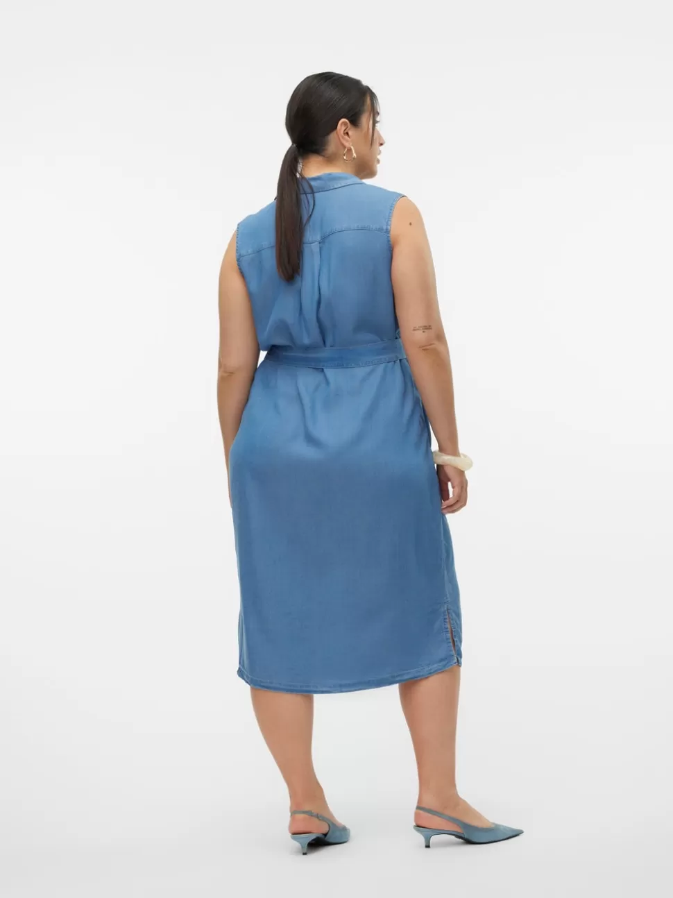 Klänningar^VERO MODA VMCBREE Midiklänning Medium Blue Denim