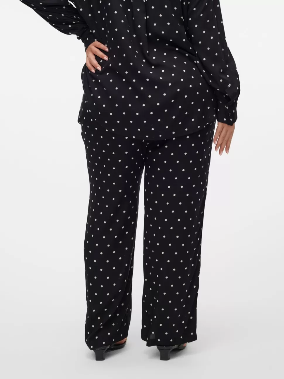 Byxor^VERO MODA VMCBUMPY Byxor Black