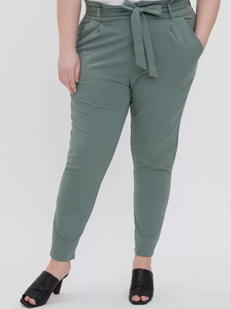 Byxor^VERO MODA VMCEVA Hög Midja Byxor Laurel Wreath