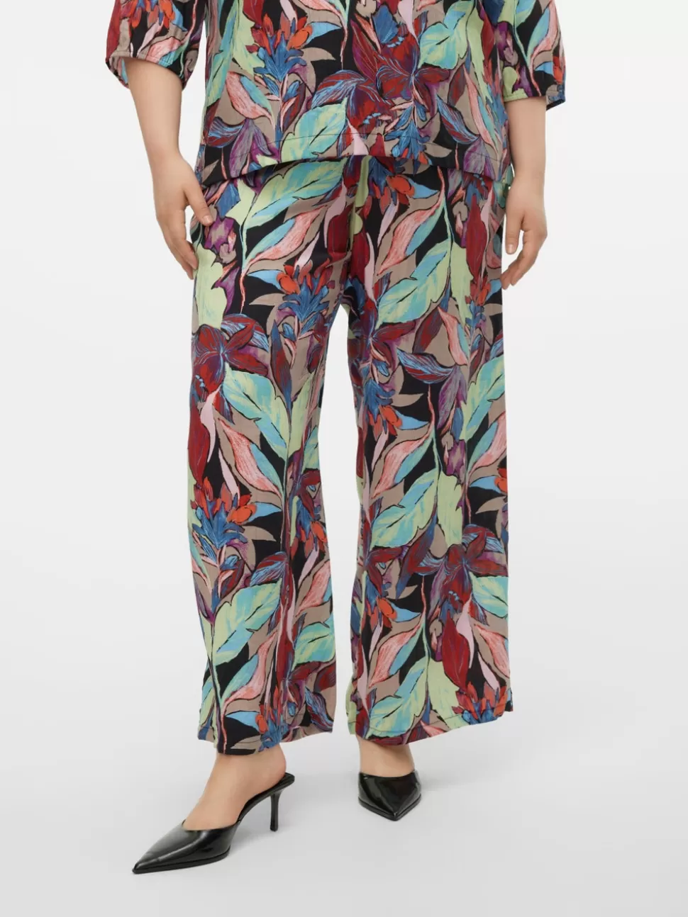 Byxor^VERO MODA VMCGAJA Byxor Black