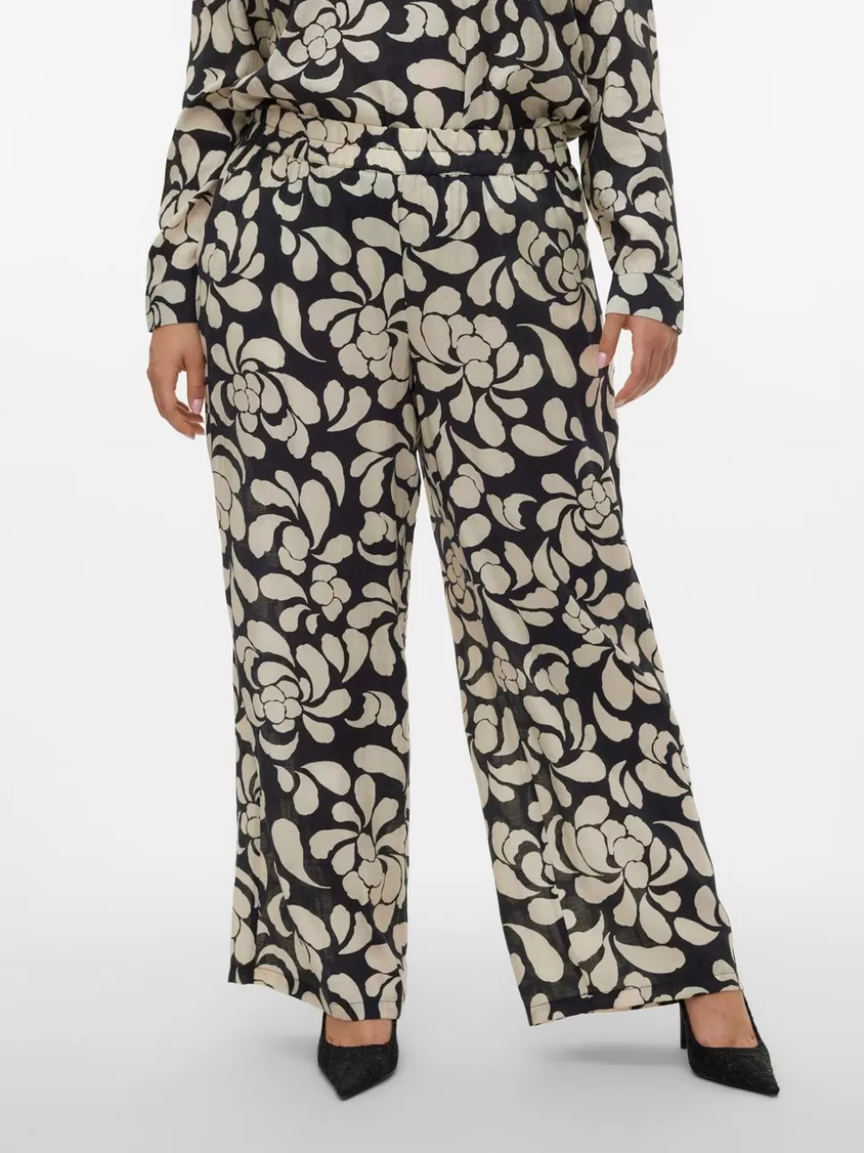 Byxor^VERO MODA VMCGAJA Hög Midja Byxor Black