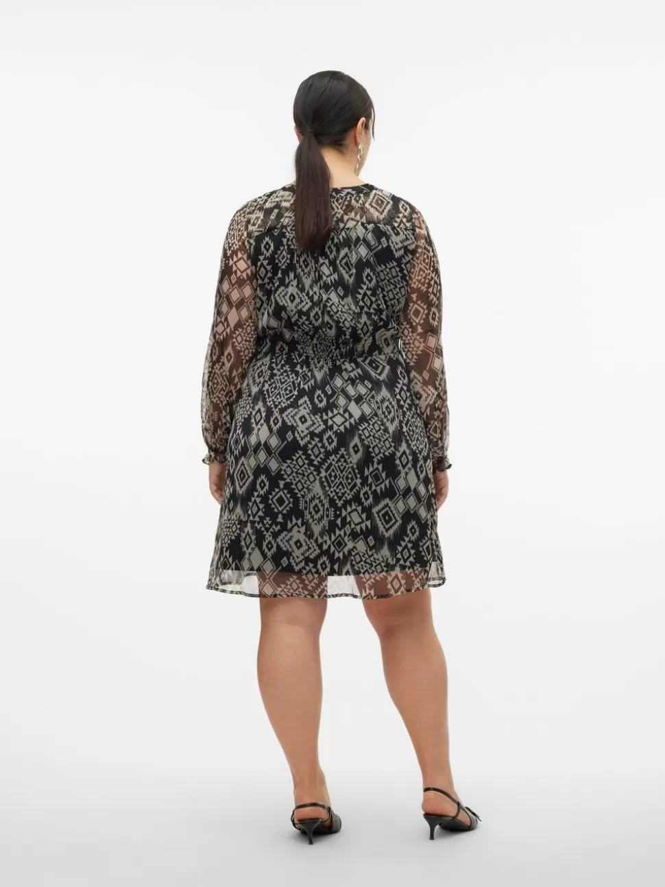 Klänningar^VERO MODA VMCGEMA Midiklänning Black