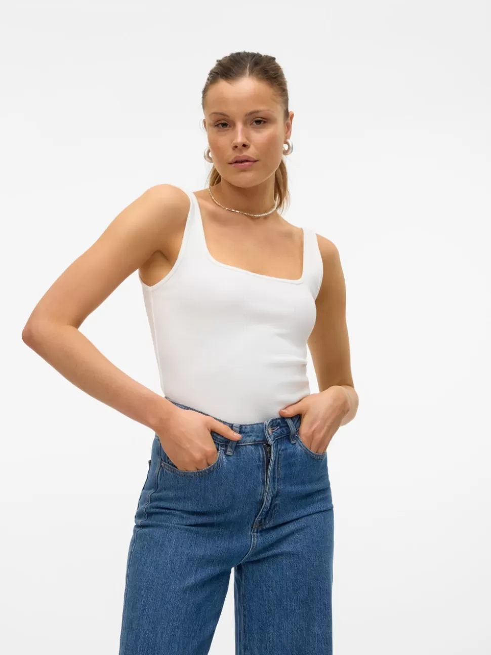 Toppar | Basics^VERO MODA VMCHLOE T-shirt Snow White