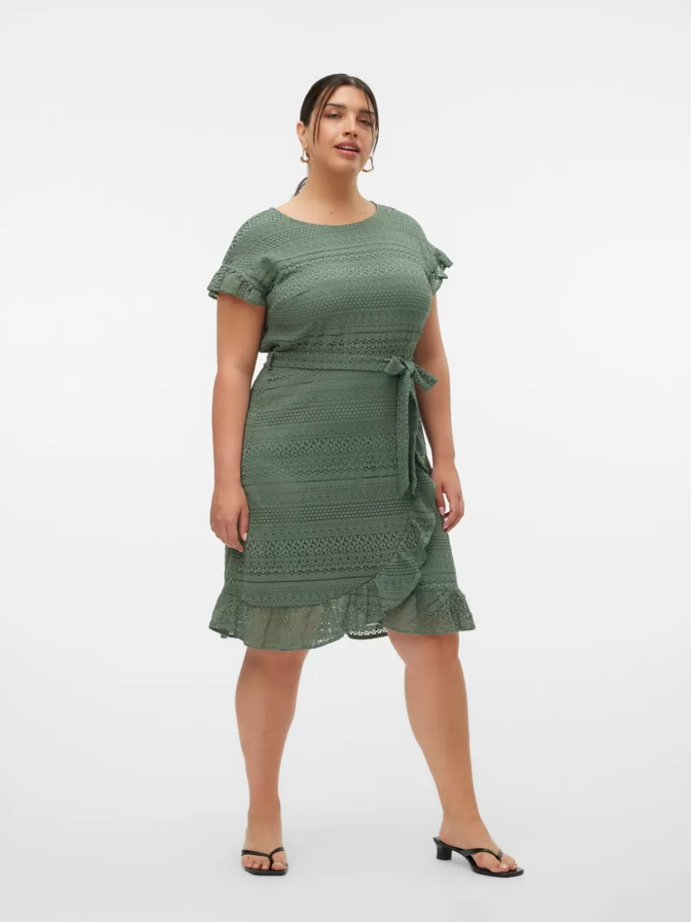 Klänningar^VERO MODA VMCHONEY Kort Klänning Laurel Wreath