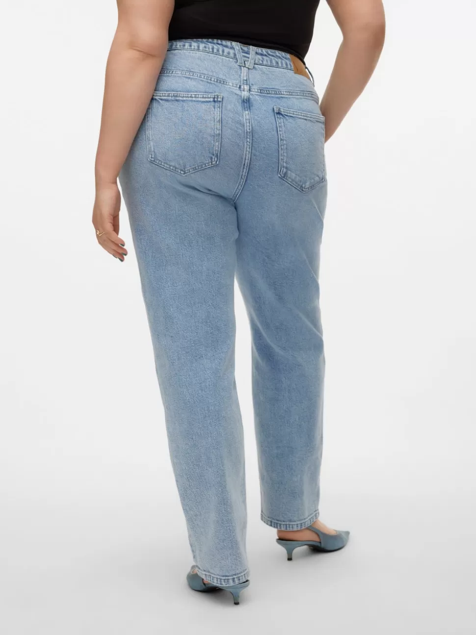 Jeans^VERO MODA VMCISA Hög Midja Mom Fit Jeans Light Blue Denim