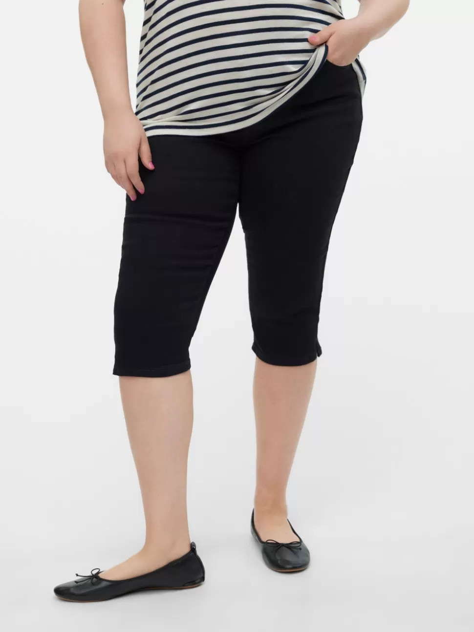 Jeans^VERO MODA VMCJUNE Medelhög Midja Slim Fit Jeans Black