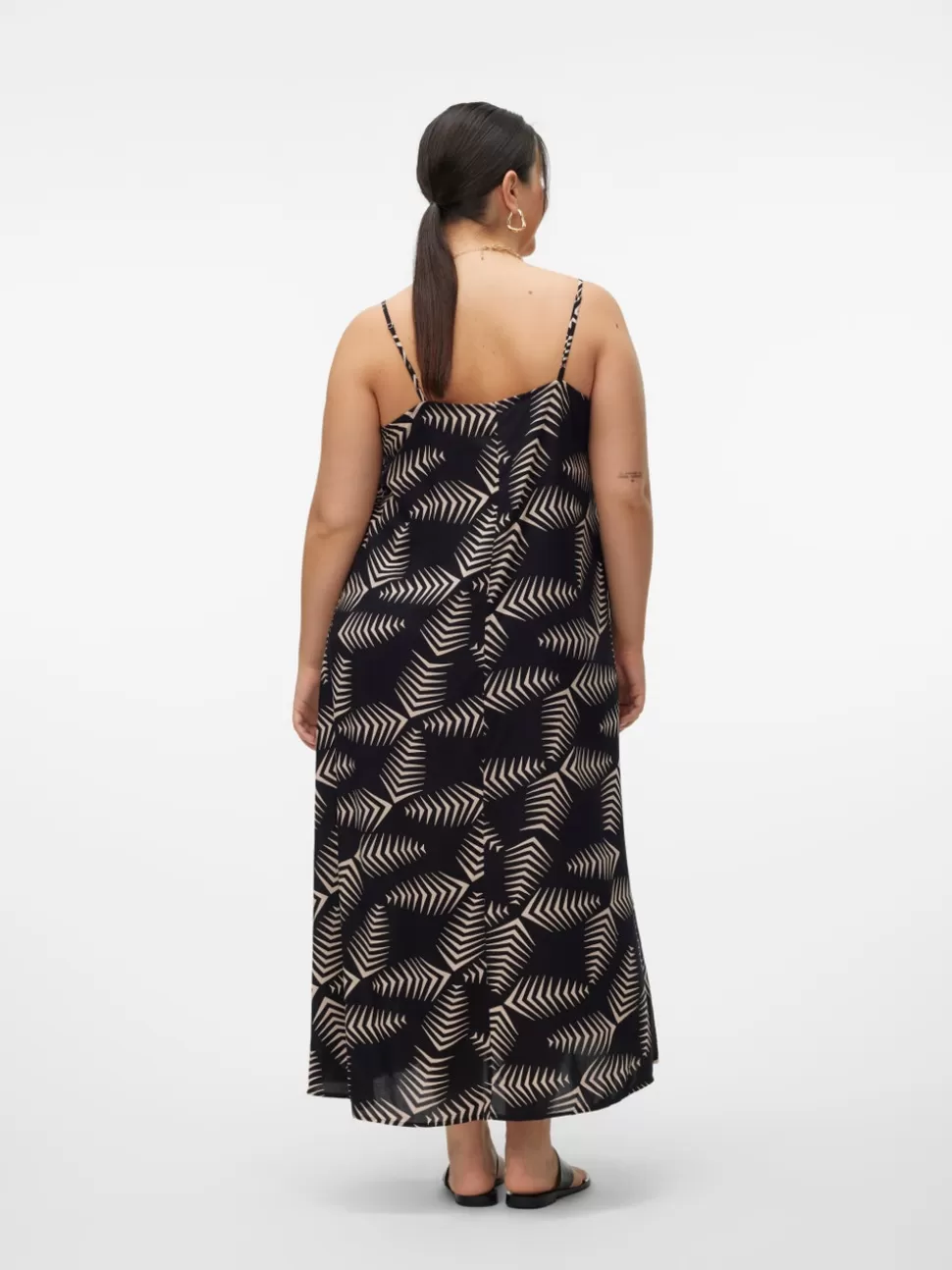 Klänningar^VERO MODA VMCKANYA Lång Klänning Black