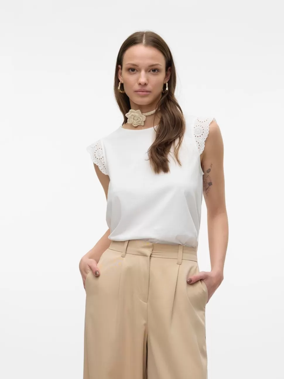 Basics^VERO MODA VMEMILY Topp Snow White