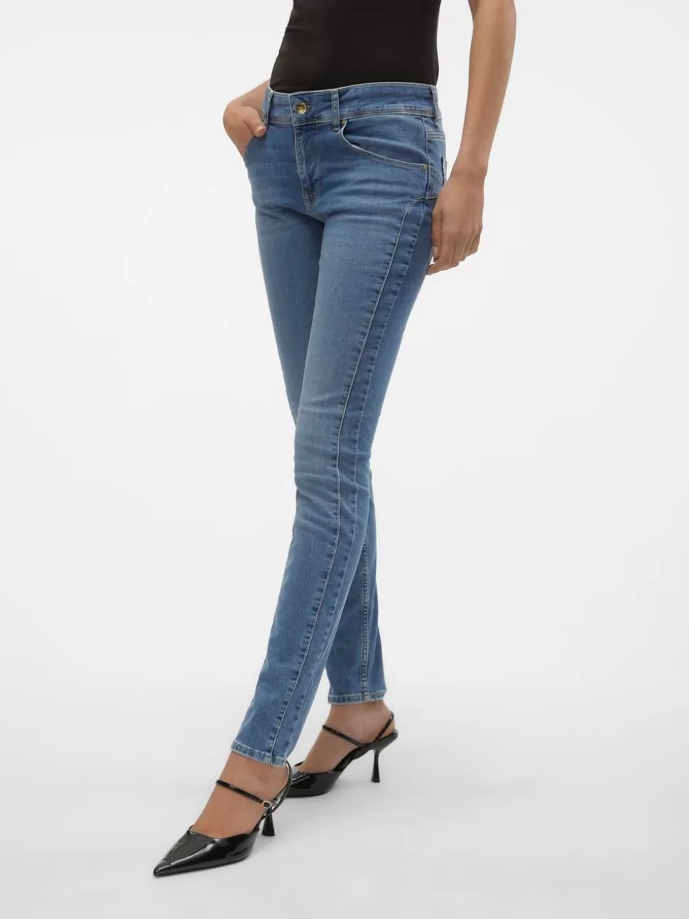 Jeans^VERO MODA VMEMPOWER Medelhög Midja Skinny Fit Jeans Medium Blue Denim