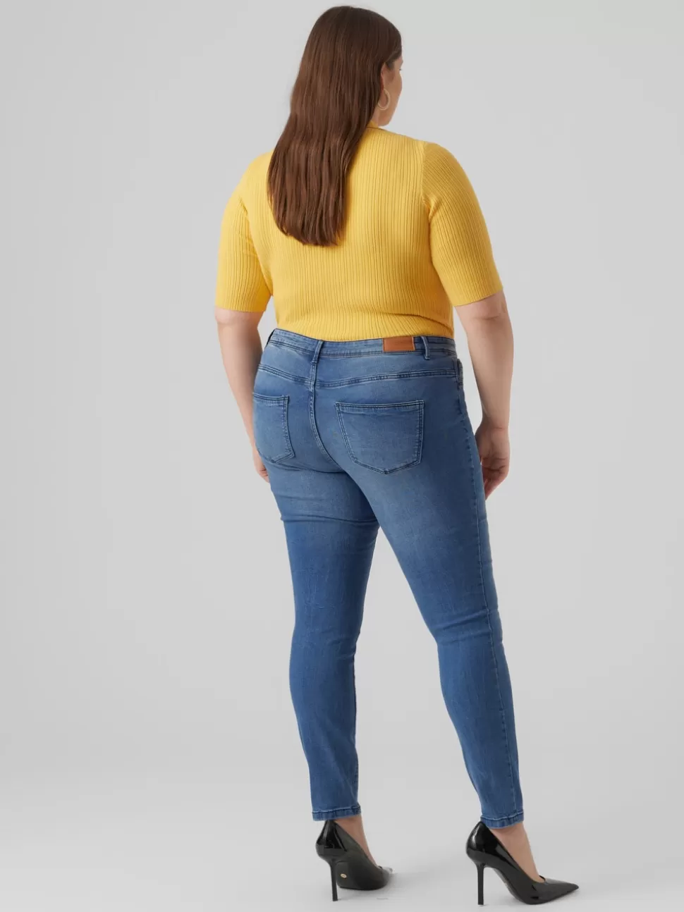 Jeans^VERO MODA VMFANYA Medelhög Midja Slim Fit Jeans Medium Blue Denim