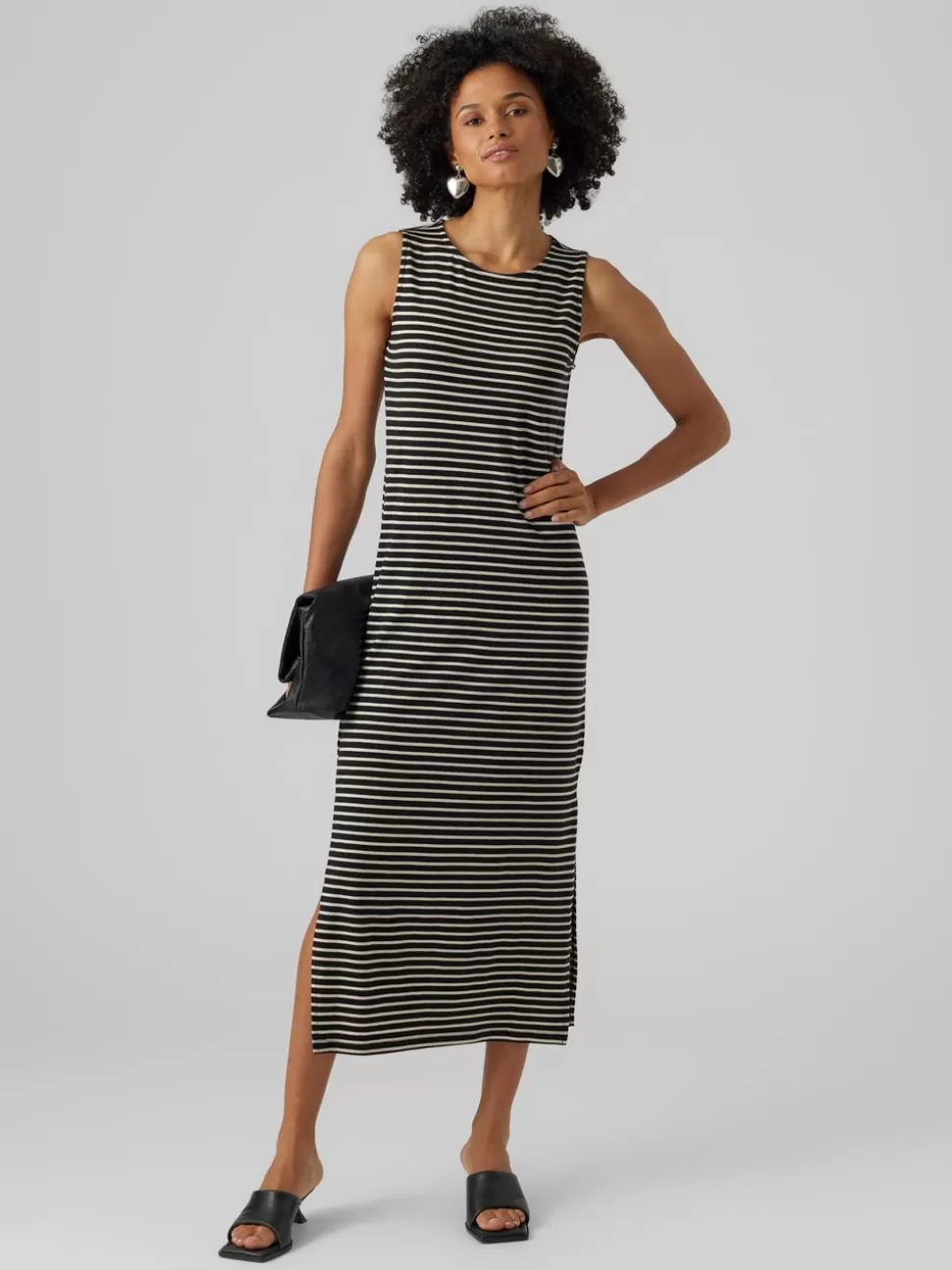 Klänningar^VERO MODA VMFIONA Lång Klänning Black