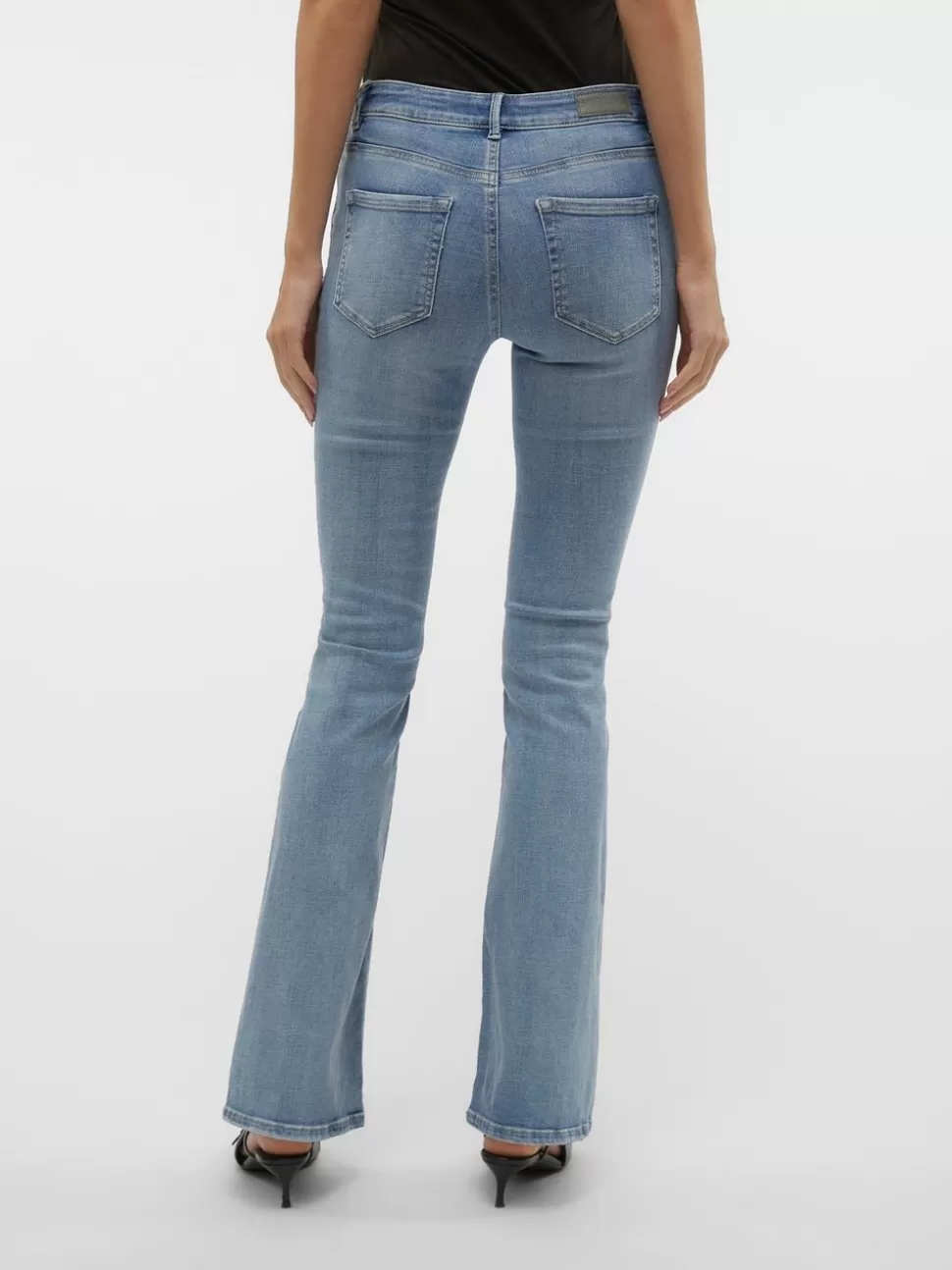 Jeans | Basics^VERO MODA VMFLASH Medelhög Midja Utsvängd Passform Jeans Light Blue Denim