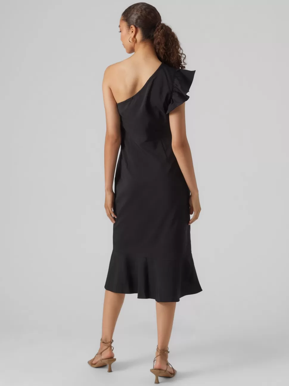 Klänningar^VERO MODA VMFREJA Midiklänning Black