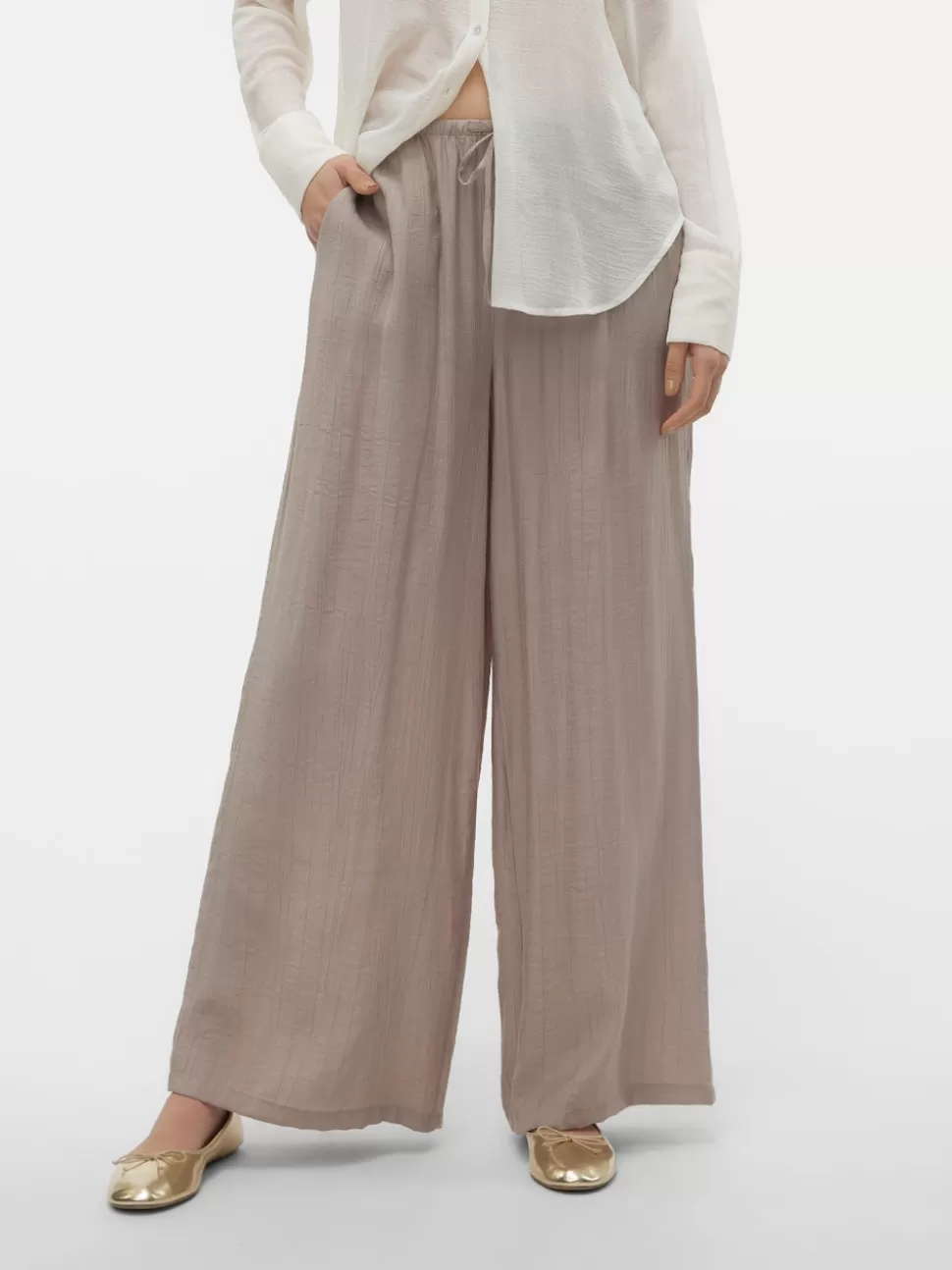 Byxor^VERO MODA VMGAJA Hög Midja Byxor Moon Rock