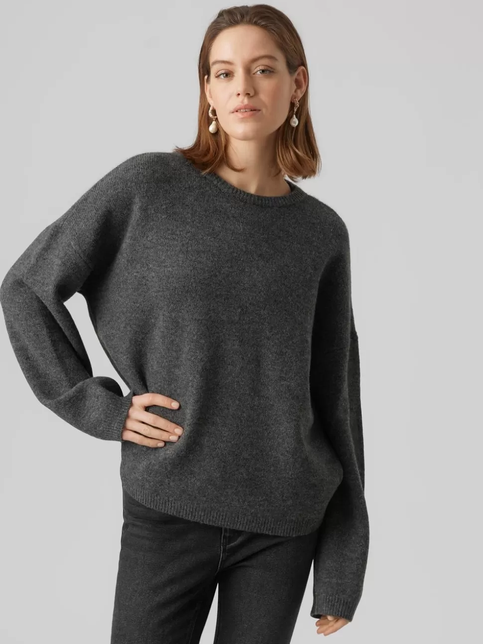 Stickat^VERO MODA VMGEMMA Pullover Dark Grey Melange