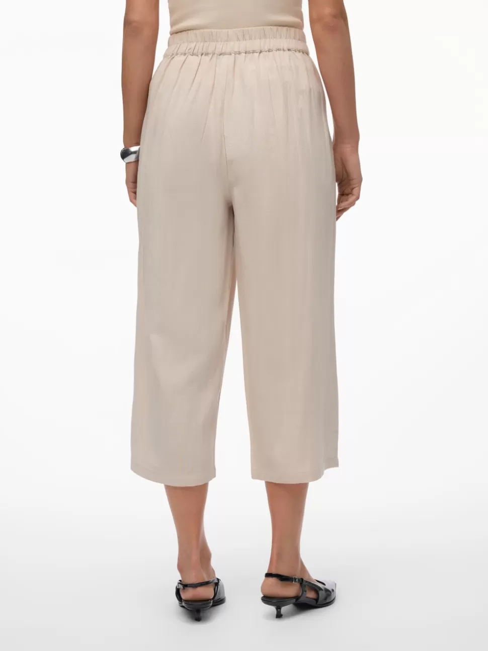 Byxor^VERO MODA VMGISELLE Culottebyxor Silver Lining