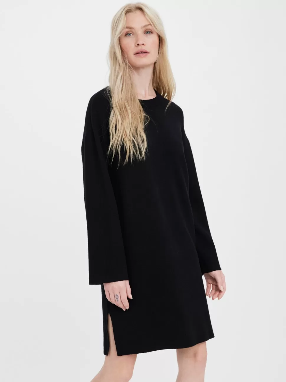 Klänningar^VERO MODA VMGOLDNEEDLE Kort Klänning Black