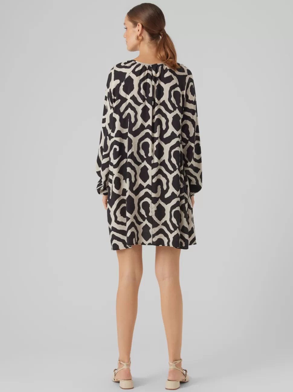 Klänningar | Toppar^VERO MODA VMIRIS Midiklänning Black