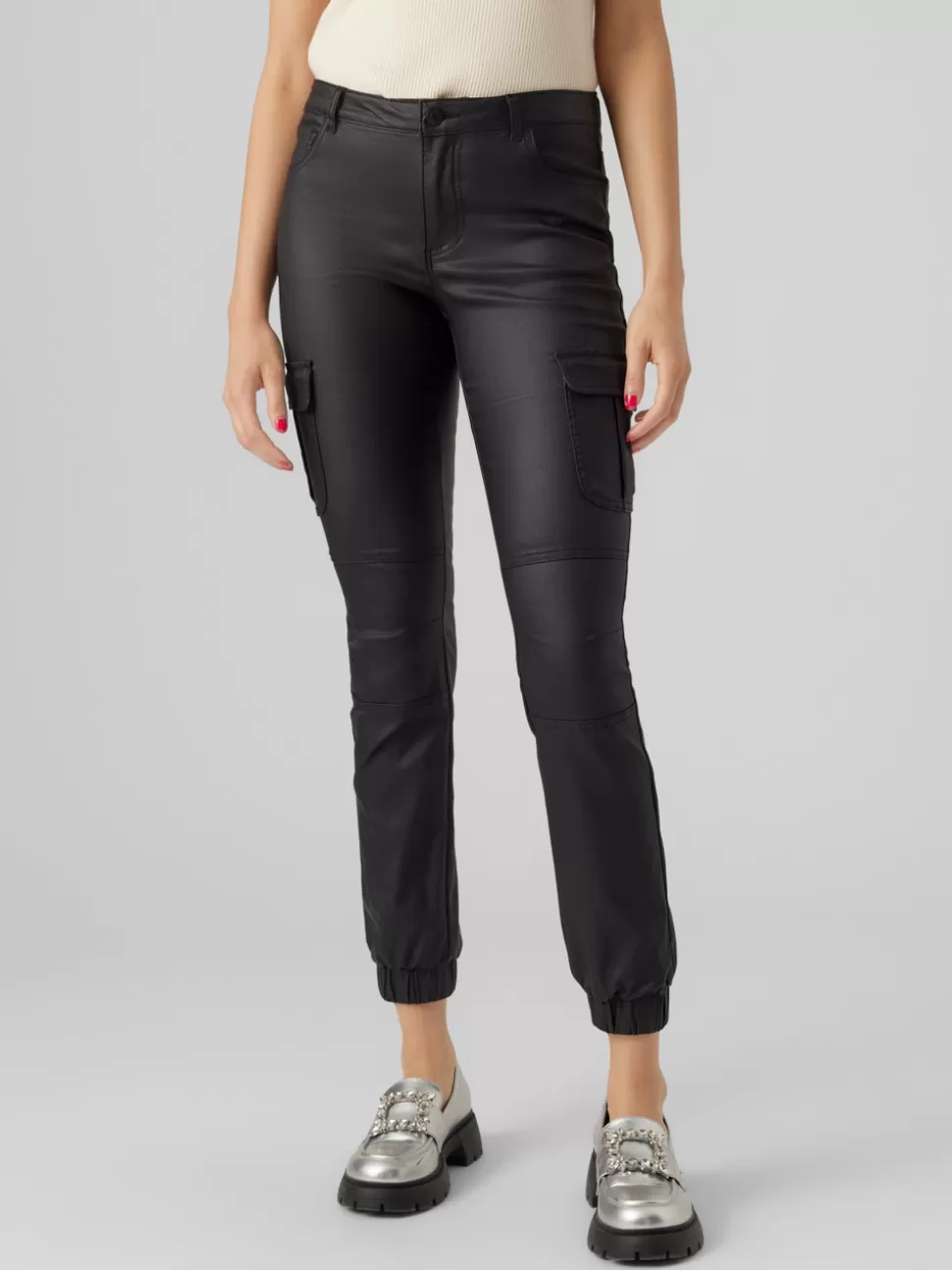 Byxor^VERO MODA VMIVY Medelhög Midja Cargobyxor Black