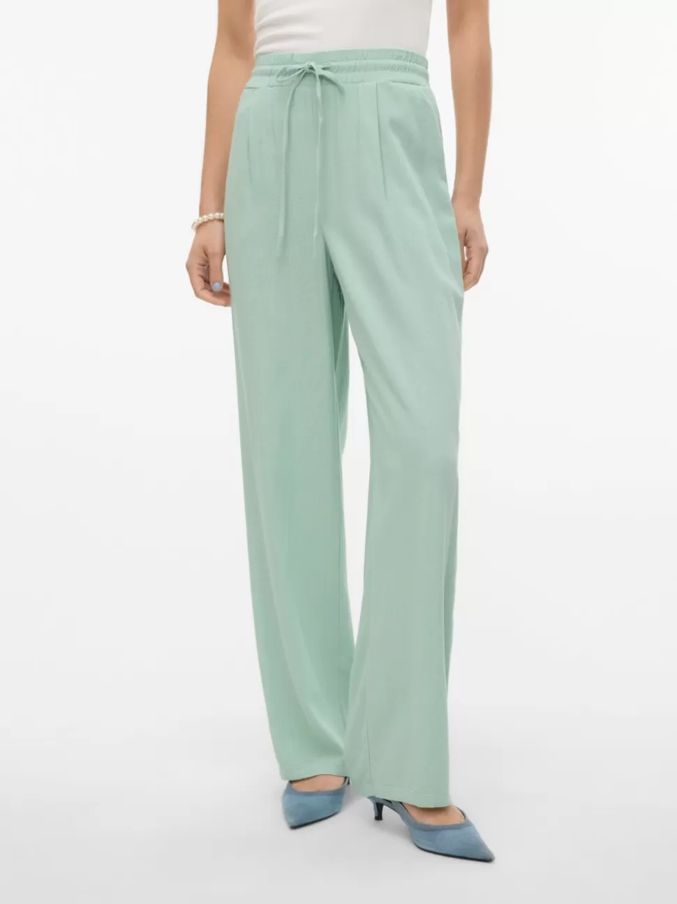 Byxor | Basics^VERO MODA VMJESMILO Medelhög Midja Byxor Silt Green