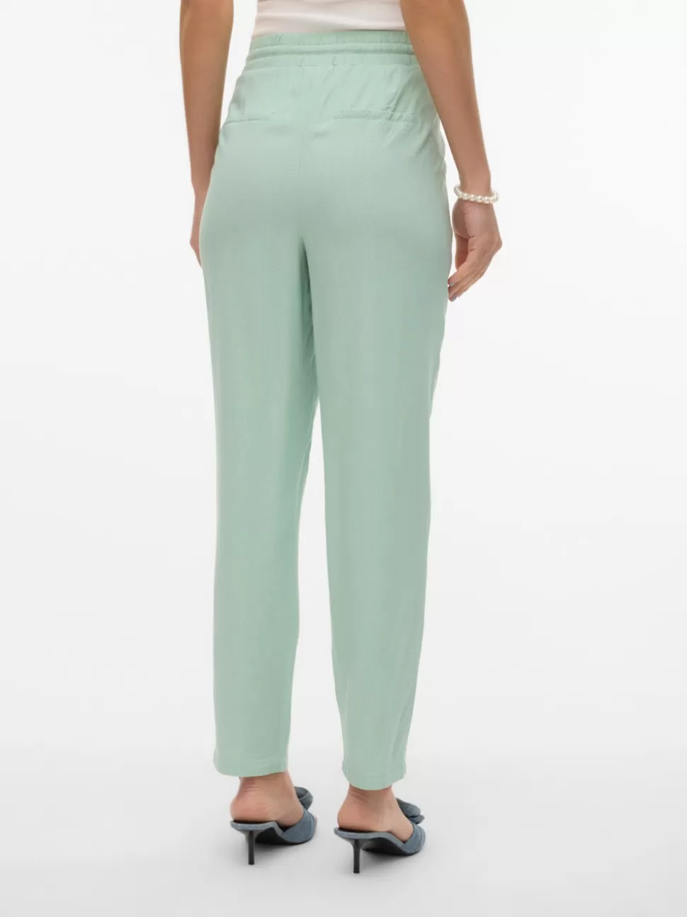 Byxor | Basics^VERO MODA VMJESMILO Medelhög Midja Byxor Silt Green