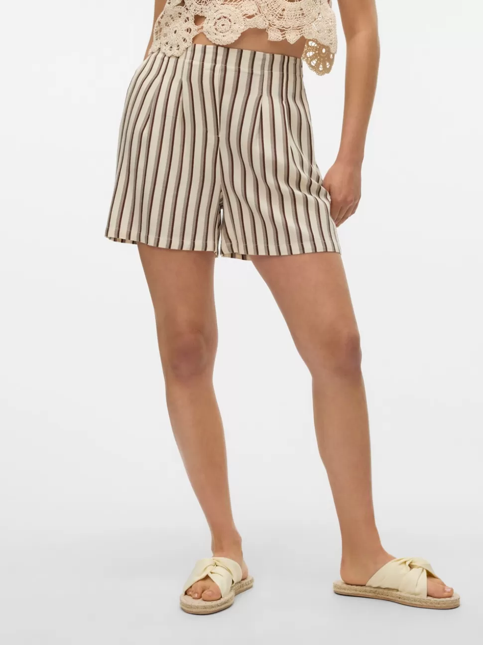 Shorts | Basics^VERO MODA VMJESMILO Shorts Birch