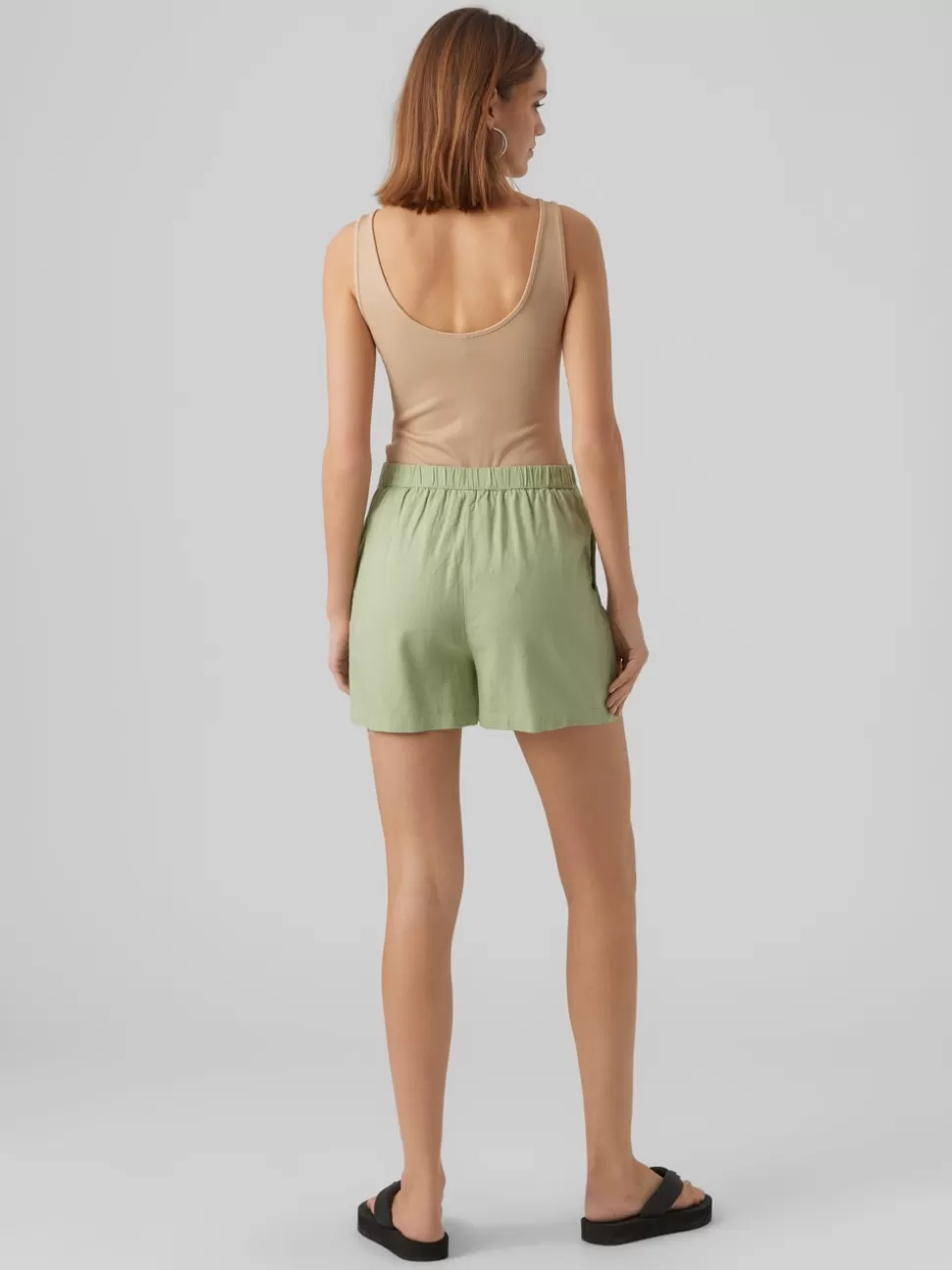 Shorts | Basics^VERO MODA VMJESMILO Shorts Reseda