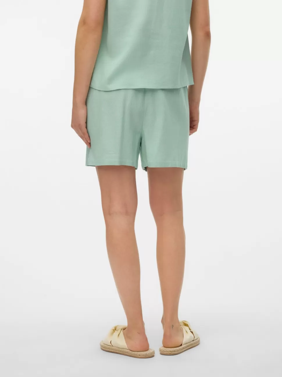 Shorts | Basics^VERO MODA VMJESMILO Shorts Silt Green