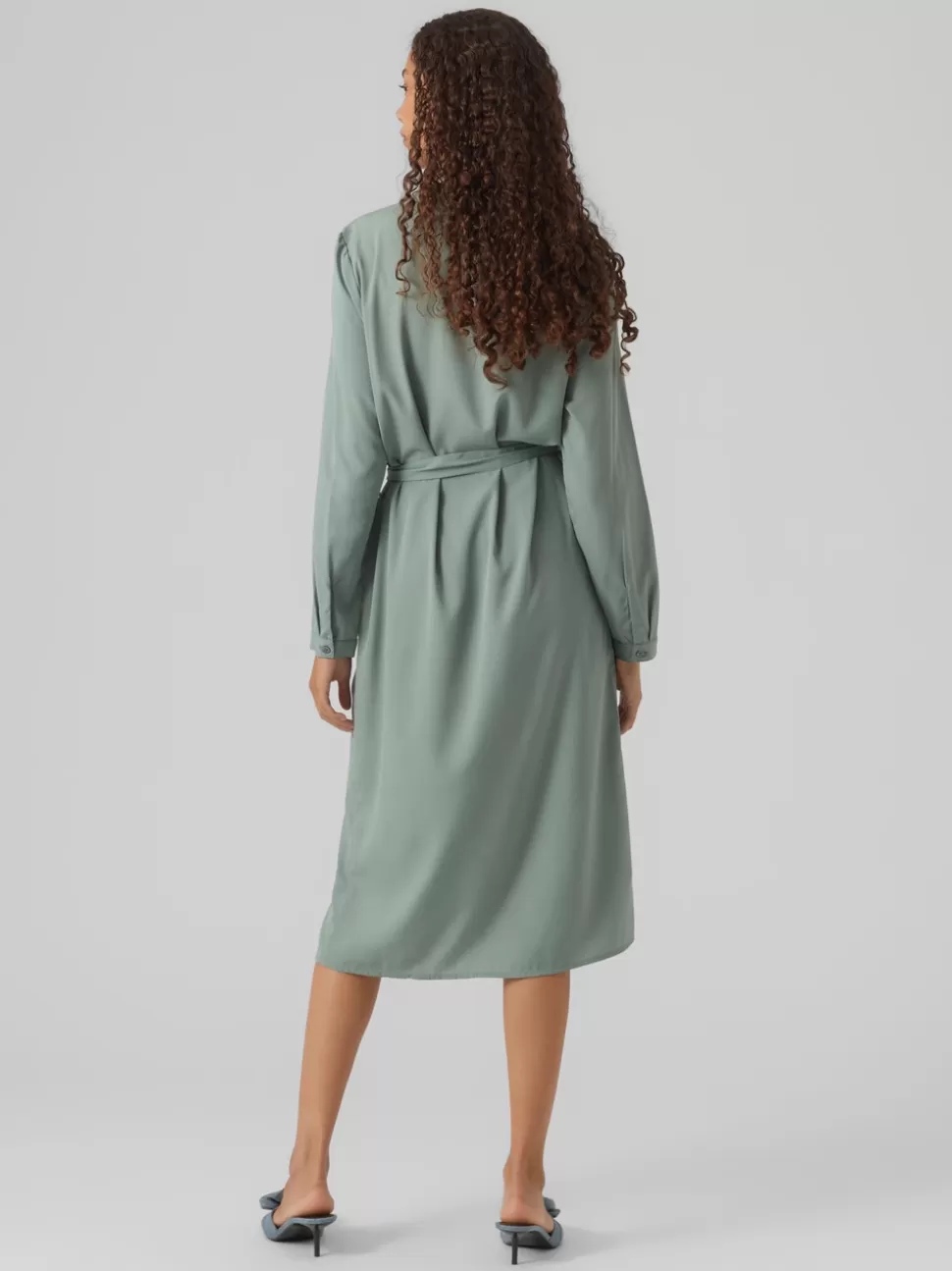 Klänningar^VERO MODA VMKIRA Lång Klänning Chinois Green